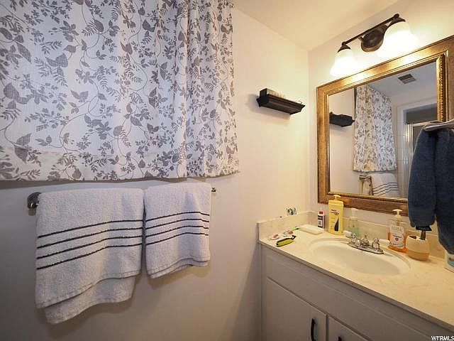 1st image of 2597 E Oak Creek Cir