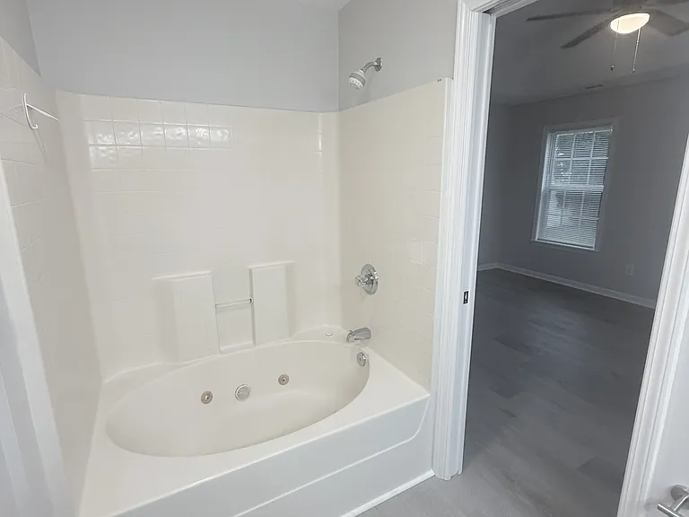 6005 Palisade Ct — Photo 21