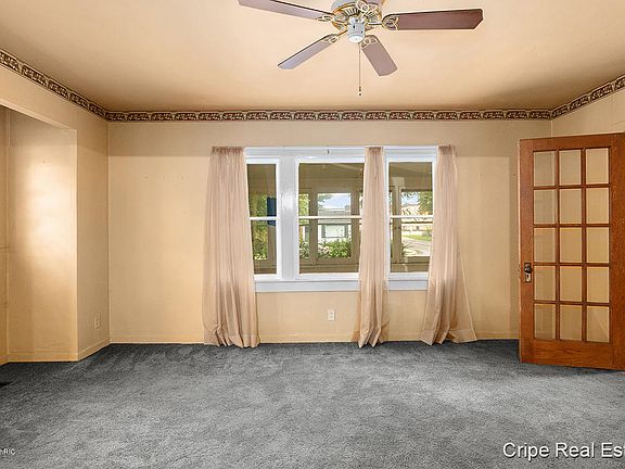 5th image of 102 47th St SE