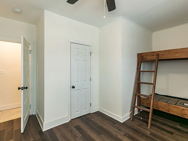 1207 Madison St #1 — Photo 19