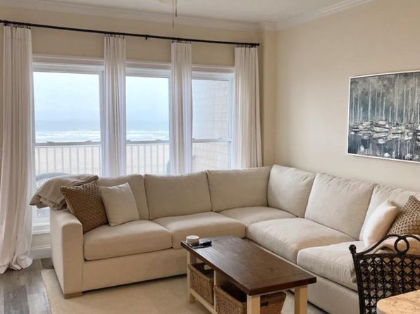 275 Ocean Blvd #207