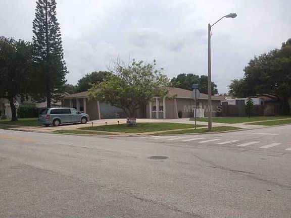 5th image of 10862 Oakhaven Dr