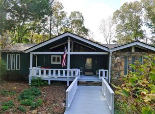 7010 Cherokee Trce, Cumming, GA 30041