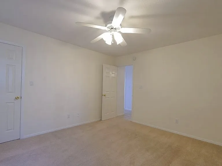3107 Hillrise Dr — Photo 25