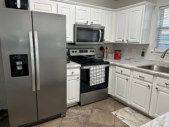 3rd image of 1143 Brownfield Rd