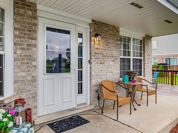 4th image of 3505 Willowview Ct