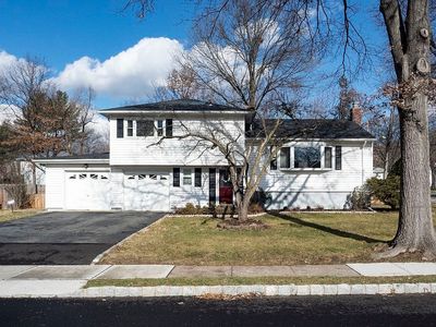 4 Bauer Dr, West Orange, NJ, 07052