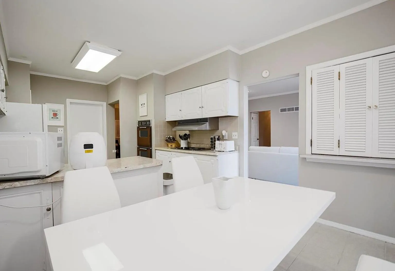 10315 Corbeil Dr — Photo 3