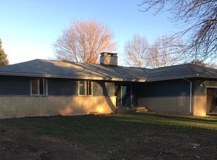3 Saint Andrews Dr, Storm Lake, IA 50588