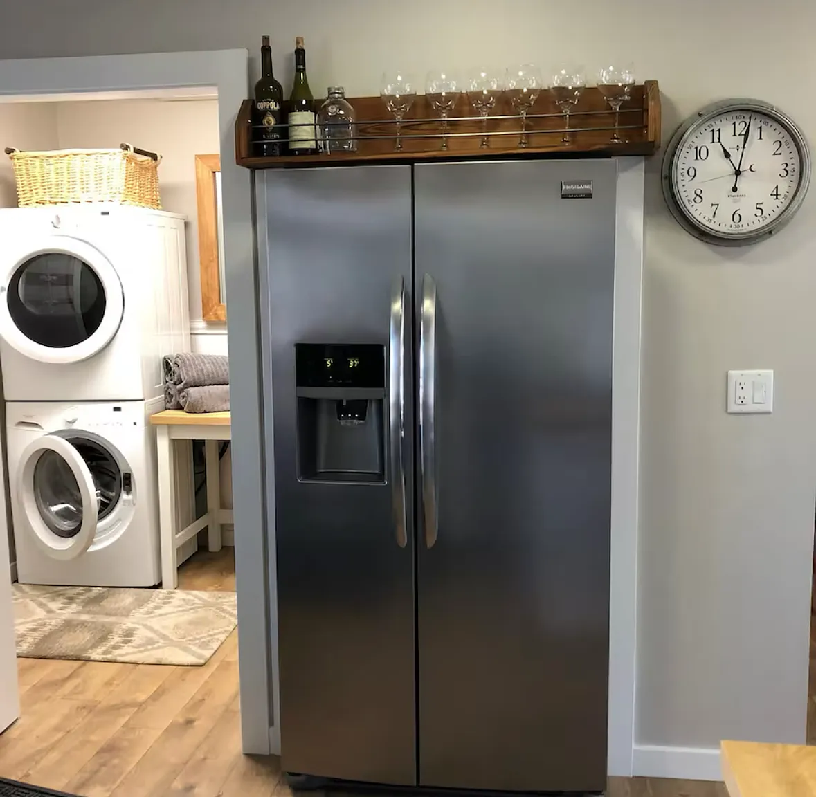 3 bed, 1008 sqft, $2,000 — Photo 4
