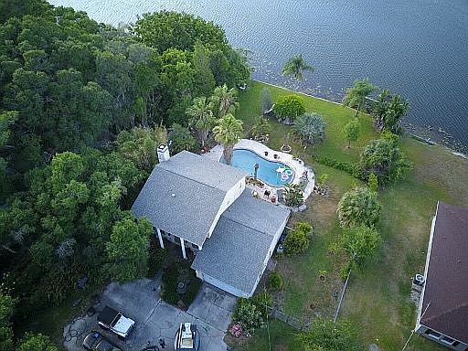 3rd image of 8022 Tierra Verde Dr