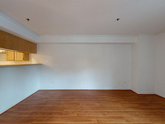 5th image of 1504 Lincoln Way APT 223