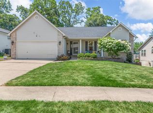 824 Sherwood Forest Ct, O'Fallon, MO 63366