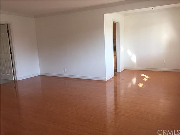 5th image of 14241 Los Angeles St