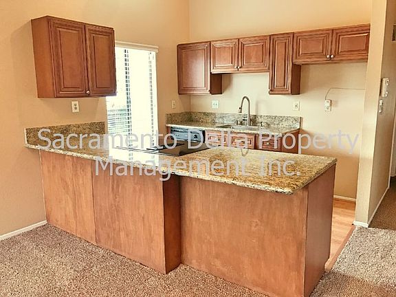 2nd image of 2475 American River Dr