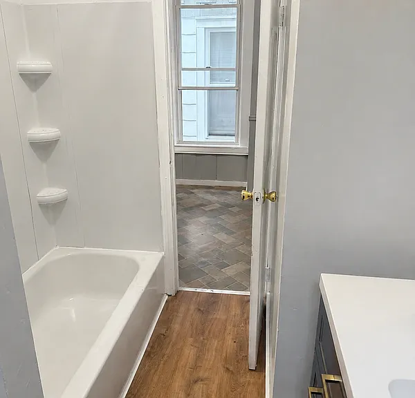 86 Woodlawn Ave #1 — Photo 8