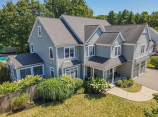 9 Grist Mill Ln, Walpole, MA 02081