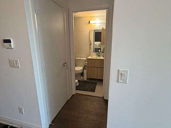 5th image of 36 Park Lawn Rd #3304