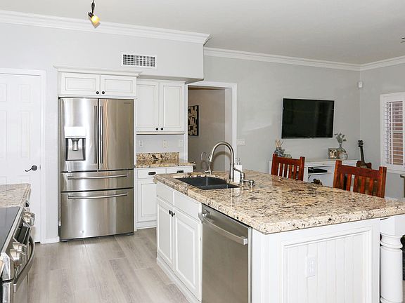 5th image of 2391 W Indigo Dr