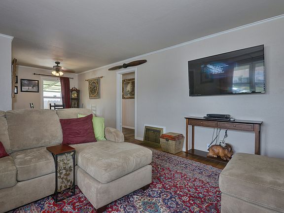 4th image of 231 Gurries Dr
