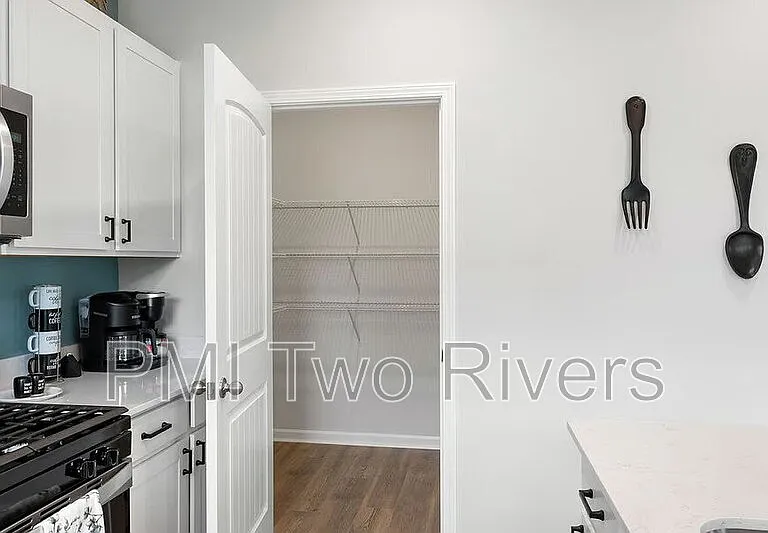 5027 Benelli Dr — Photo 17