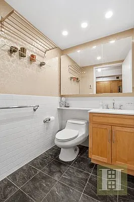 Rented by Halstead Real Estate | media 8