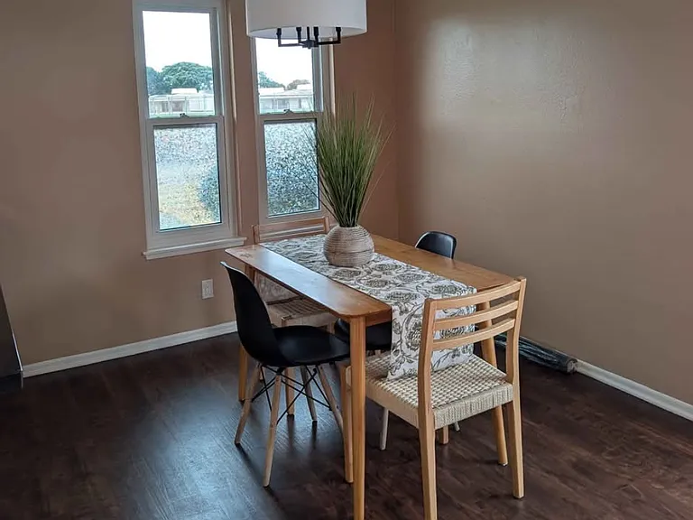 2242 Miramar Walk — Photo 2