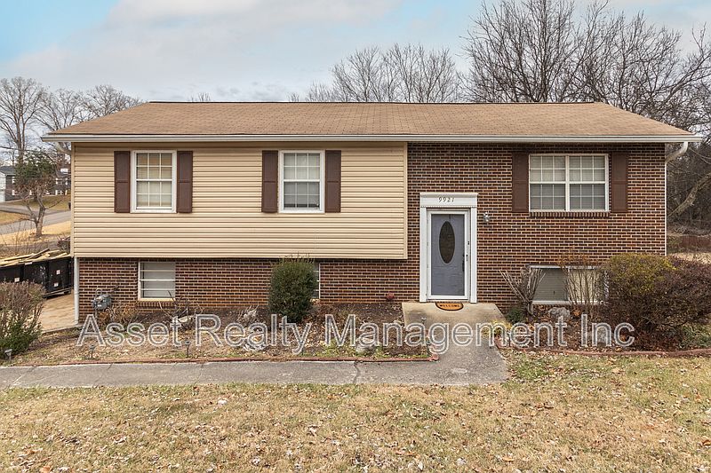 1st image of 9921 Sheretz Dr