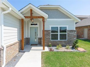 10512 Glover River Dr, Yukon, OK 73099