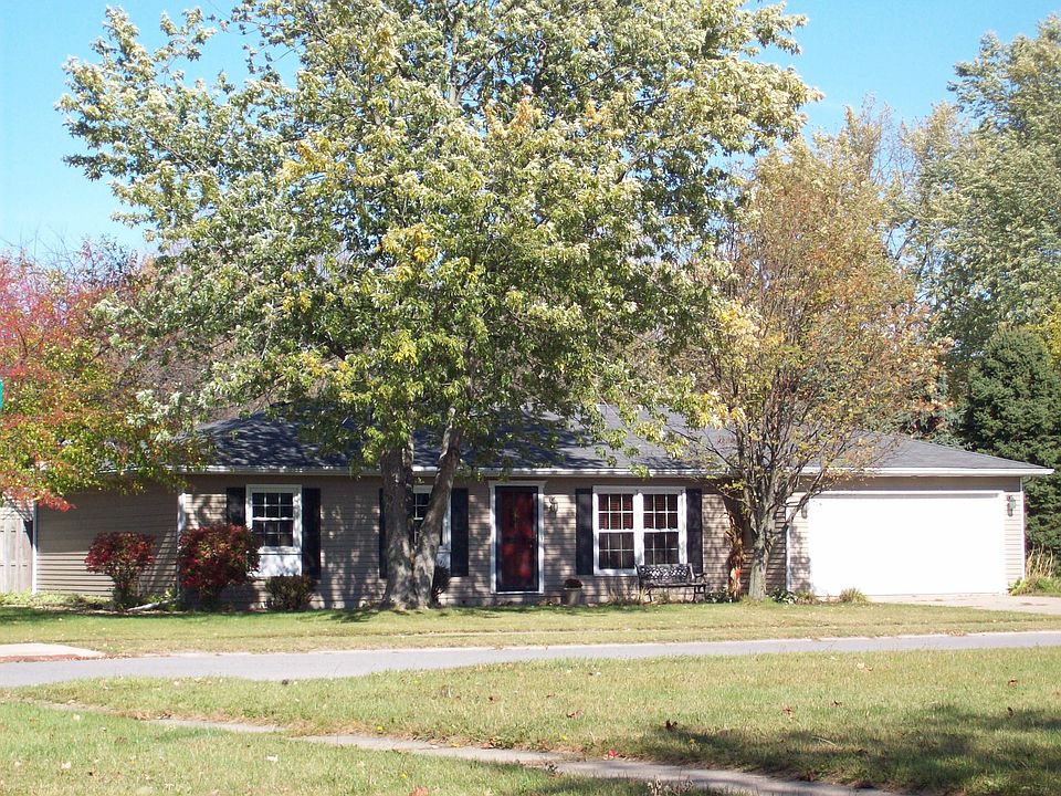 2nd image of 2001 Eisenhower Ave