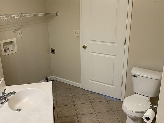 5th image of 502-516 Cedar St