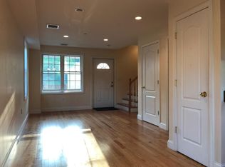 239 Main St #1, Woburn, MA 01801