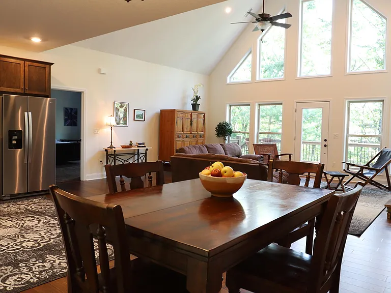 9 Caroline Dr — Photo 4