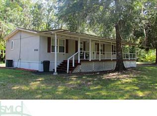 442 The Dirt Rd, Midway, GA 31320
