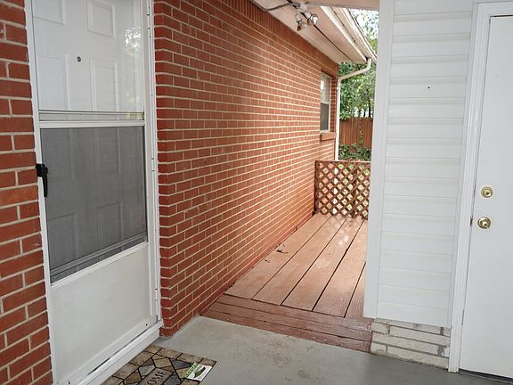 2nd image of 188 Lake Dr #B
