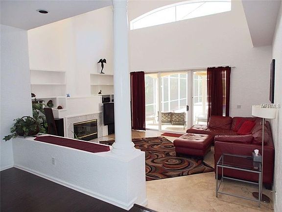 3rd image of 18726 Biarritz Ave