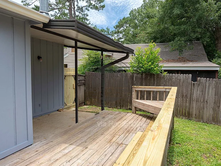 3223 Albert Dr #1 — Photo 24