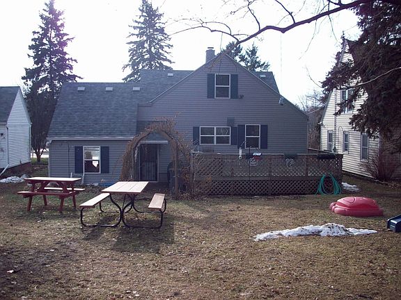 Great Deck out back!