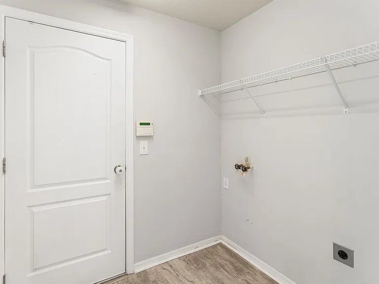 6601 Boulder Run Loop — Photo 27