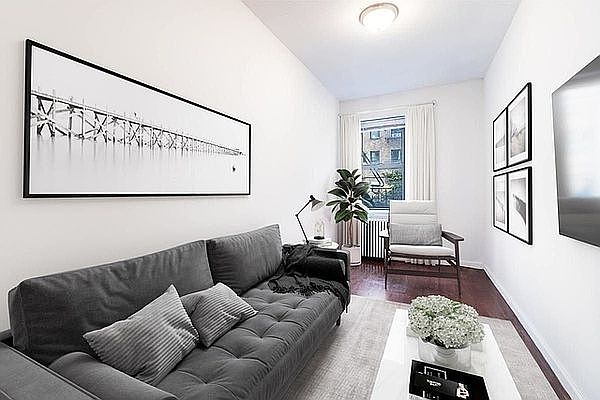 1st image of 107 Saint Marks Pl APT 3