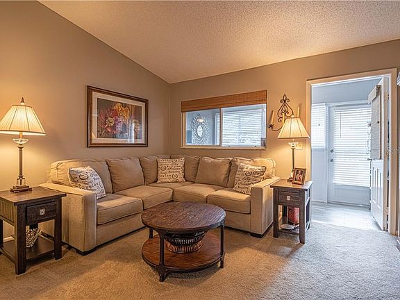 4th image of 9639 SW 94th Ave Unit B
