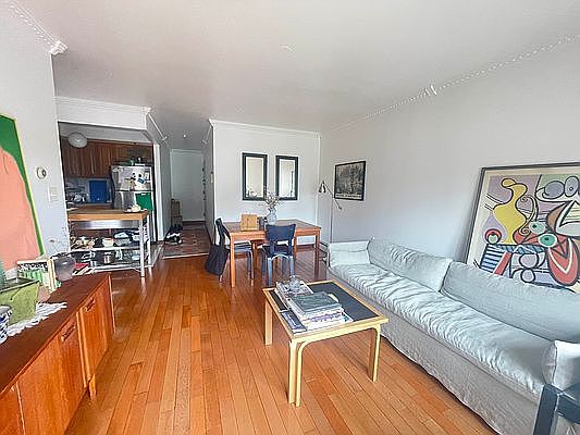 4th image of 301 Grand St APT 4A