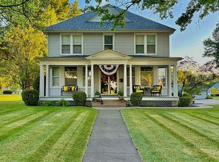 906 N State St, Jerseyville, IL 62052