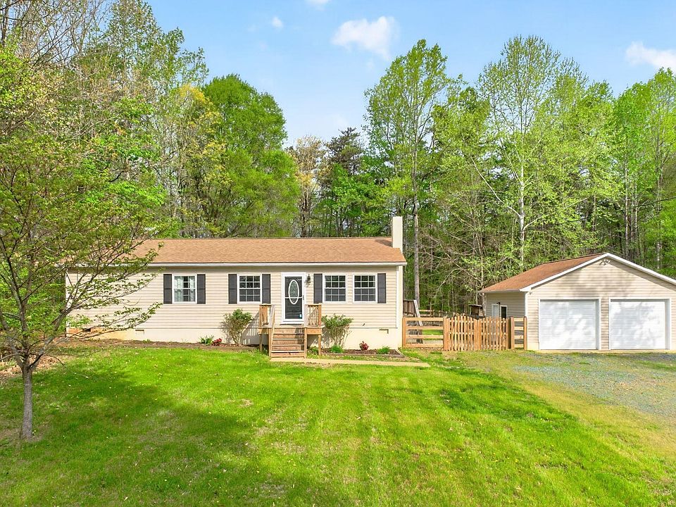 1st image of 673 Cedar Lane Rd
