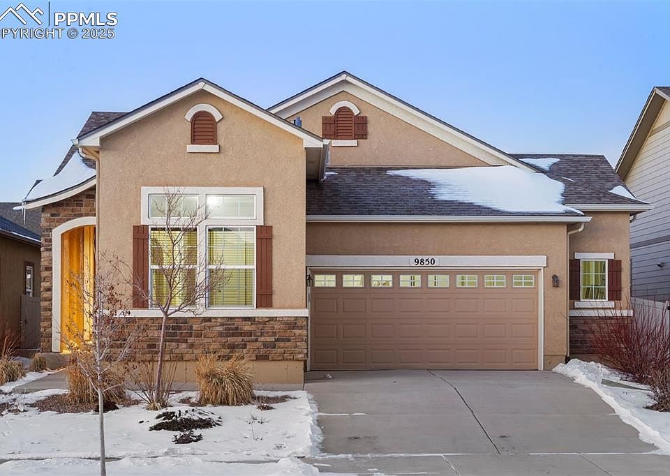 1st image of 9850 Golf Crest Dr