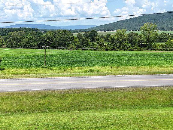 3rd image of 10404 State Highway 79