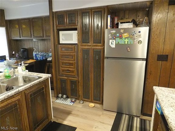 5th image of 3000 Brookpark Rd