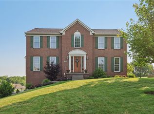 165 Sunrise Dr, Leechburg, PA 15656
