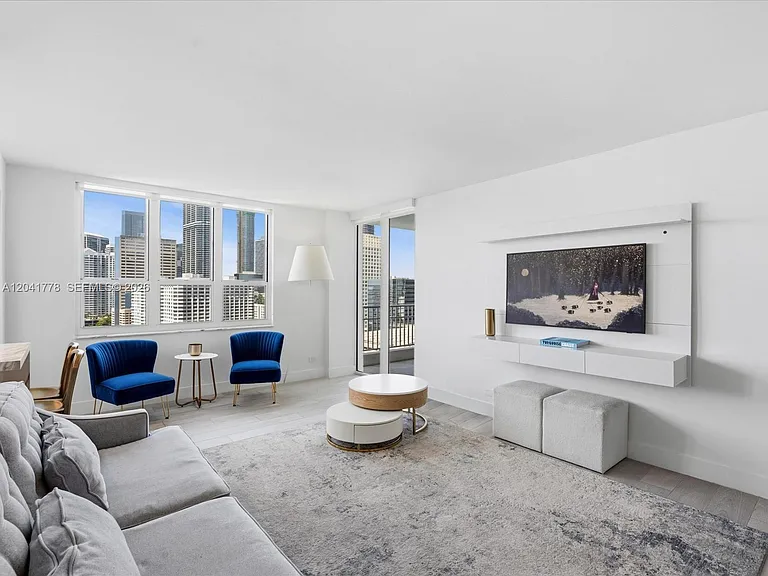 701 Brickell Key Blvd #1903 — Photo 4