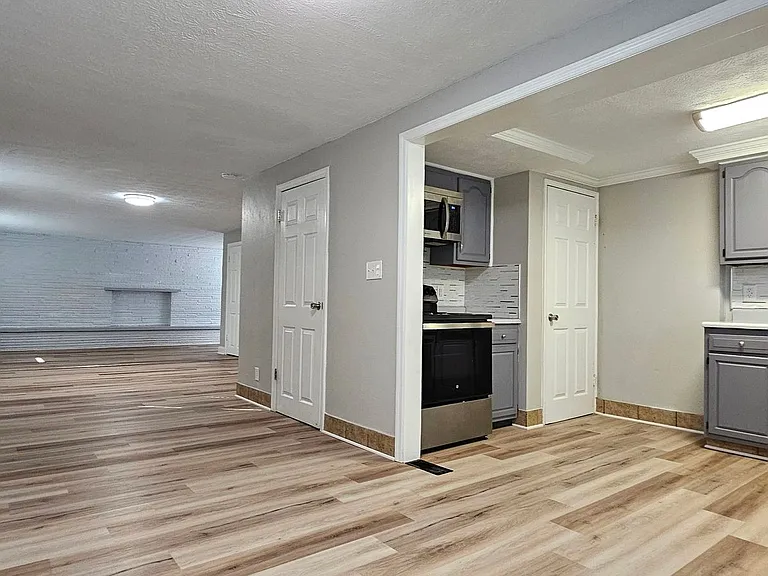 Maples Townhomes — Photo 25
